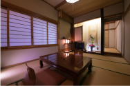 Japanese connection room (13 tatami-mat size)